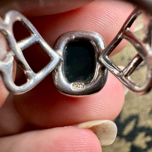 Silver and amber ring. - Picture 5 of 17